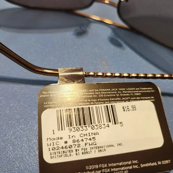 Sunglasses - Picture 3 of 3